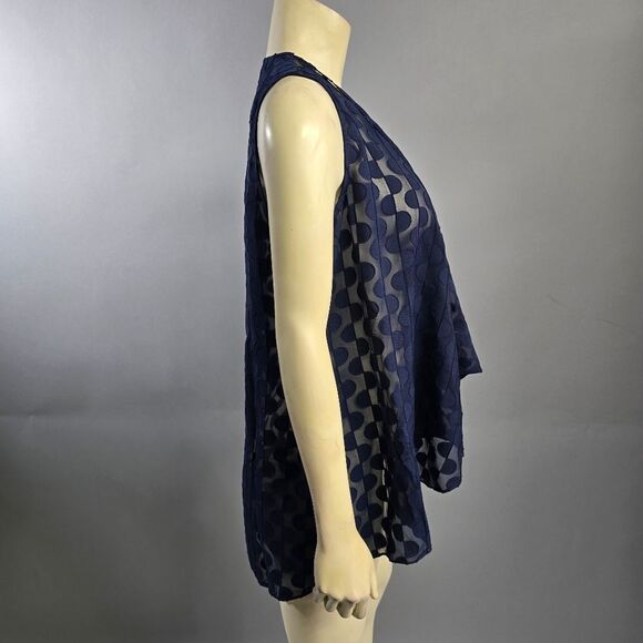 Colleen Lopez xs top R3 - Picture 2 of 4